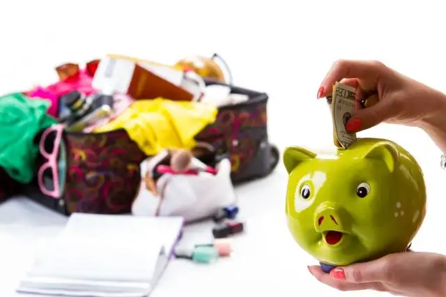 Como economizar nas férias suspendendo temporariamente alguns serviços